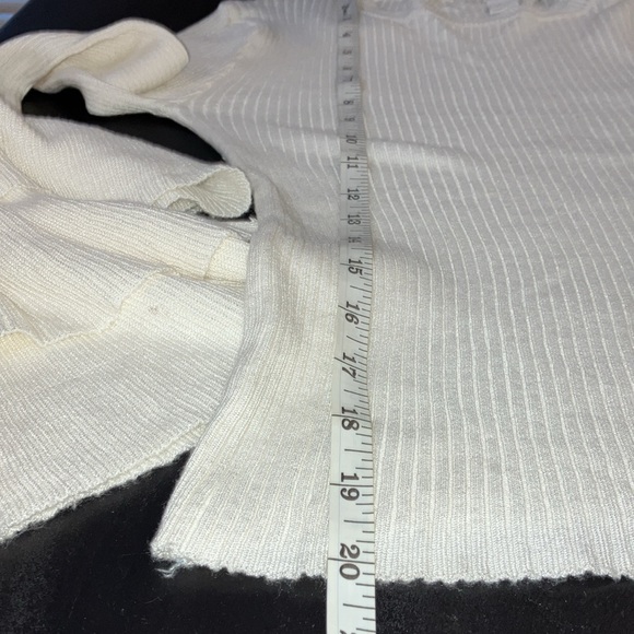 STATEMENT SLEEVES; SWEATER - Picture 6 of 7